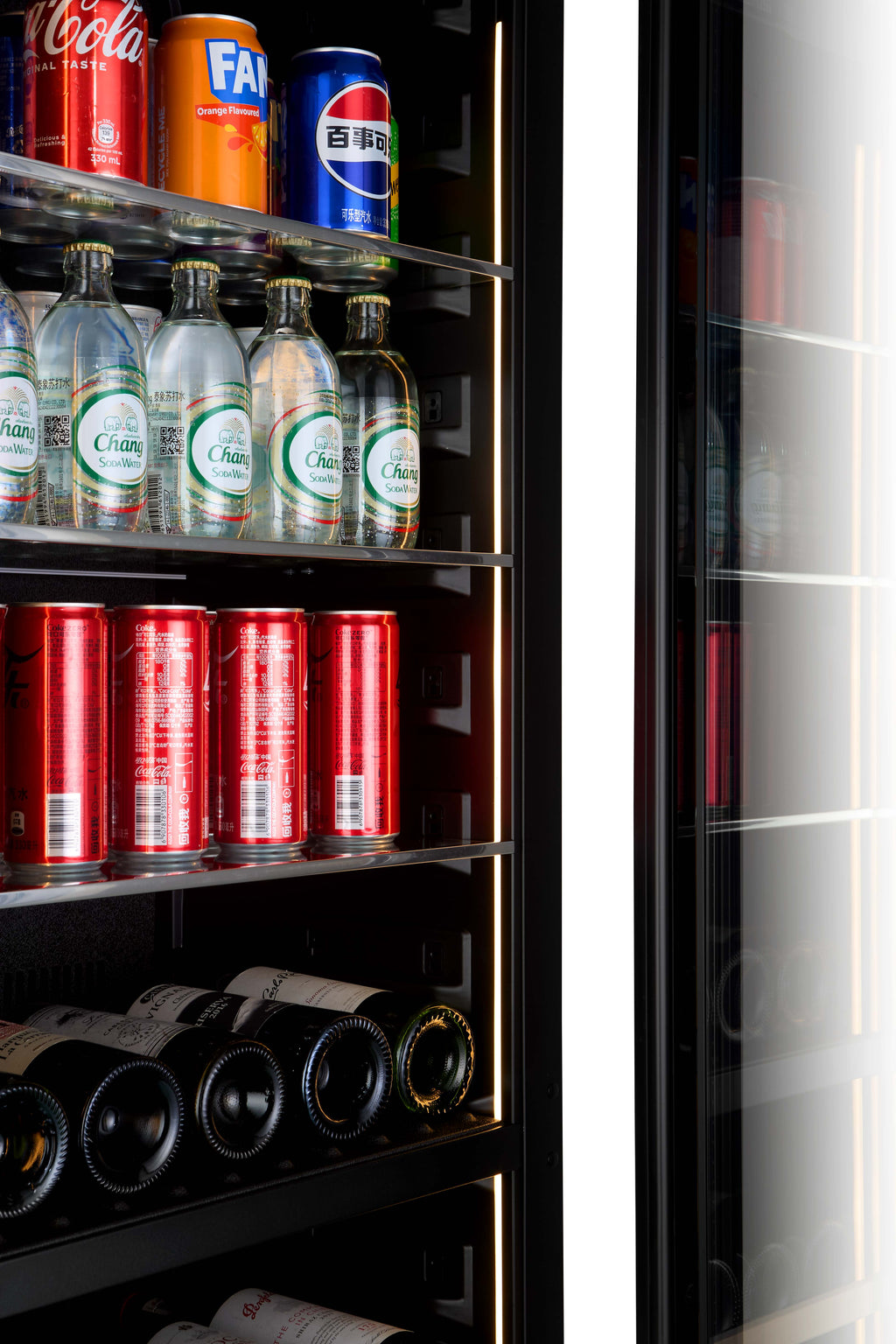 CELLA WBV75D-BLACK freestanding beverage centre – Black glass