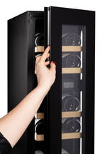 Dunavox Flow DAUF-16.64DBH 17 bottle undercounter wine fridge – Black glass