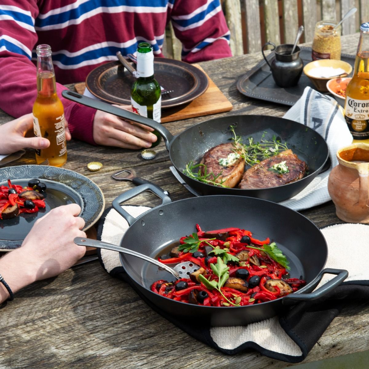 AGA Black Iron 32cm Serving Pan